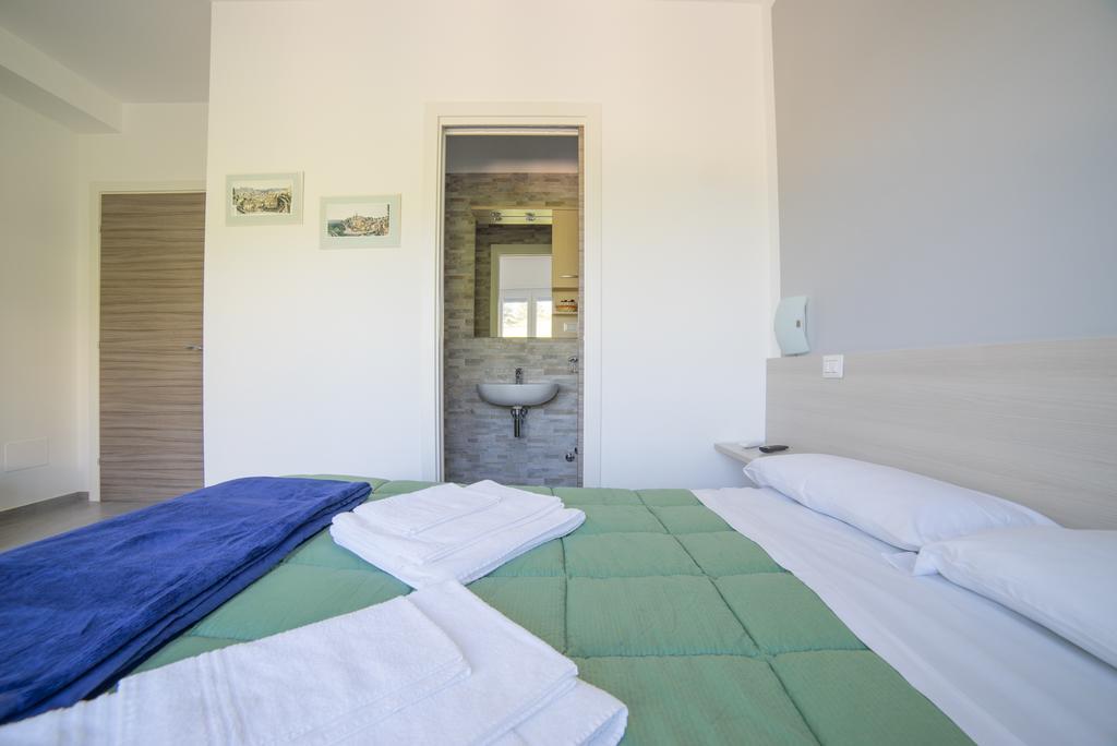 B&B La Castellana Matera Bagian luar foto